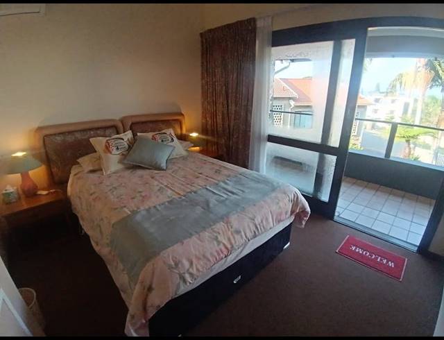 3 BEDROOM APARTMENT FOR SALE IN UVONGO BEACH